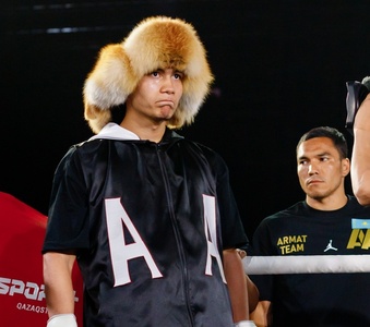 Еще один казахстанский боксер подписал контракт на бой  в Алматы